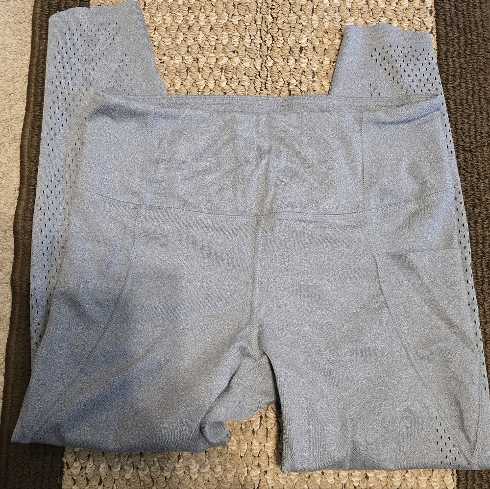 Members Mark Everyday Perforated Gray Seamless Leggings, Size L